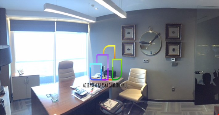 Akasya Acıbadem Kent kule de Yatırımlık 600 m2 Teraslı Ticari Ofis