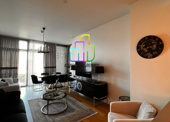 Emaar square de 88 m2 Kiralık 1+1 empty 