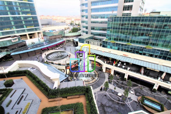 Emaar square Shock Price 3,5+1 With Maid Room 220 M2 Residence Block