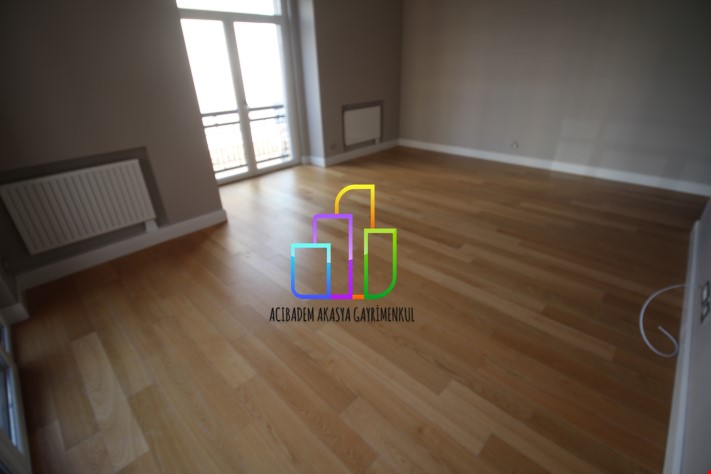 Emaar Square 2+1 Residence High Floor Block Mall View Opportunity
