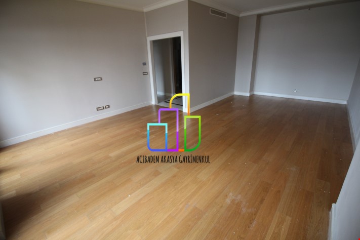 Emaar square de 2+1 satılık daire - for sale 2+1 