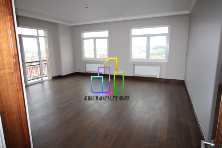 Emaar Square 3,5+1 Residence Block Ready To Move!!!