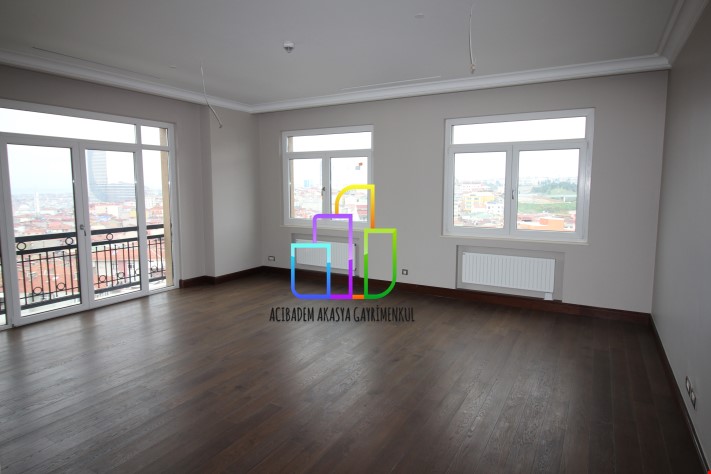 Emaar Square 3,5+1 Residence Block Ready To Move!!!