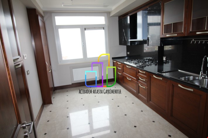 Emaar Square 3,5+1 Residence Block Ready To Move!!!