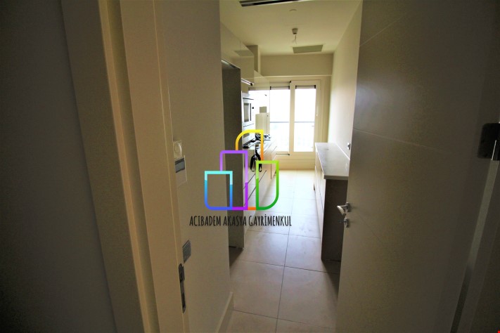 Akasya Acıbadem 2,5+1 120 M2 Göl Kule'de Harika Yatırım Fırsatı!!!