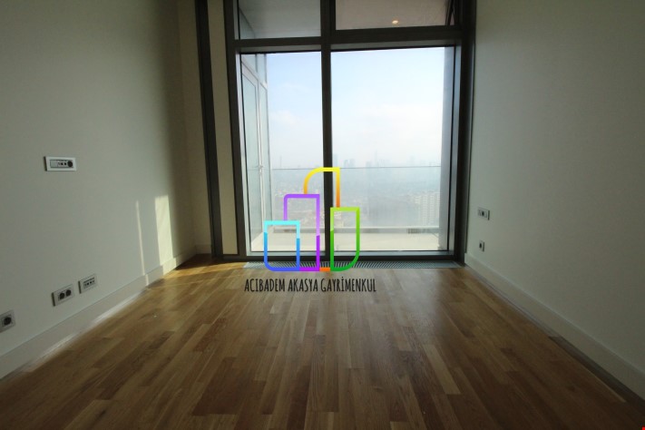 Emaar Square 1+1 Balcony Available Citizenship READY TO MOVE!!!