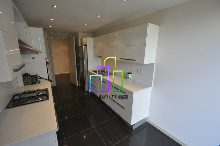 3+1 163m2 AKASYA ACİBADEM KORU ETABI KORU YATAY da SATILIK DAİRE