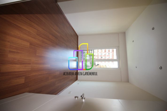 Akasya Acıbadem 3+1 Koru Etabı 164 M2 Genis Balkonlu Oturuma Hazır