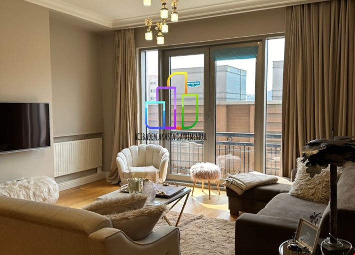 Emaar Square de 1+1 satılık 85 m2 Daire 