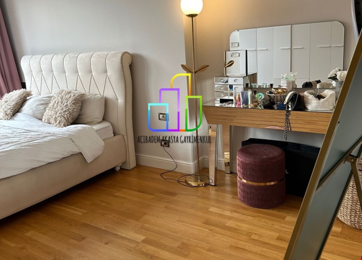 Emaar Square de 1+1 satılık 85 m2 Daire 