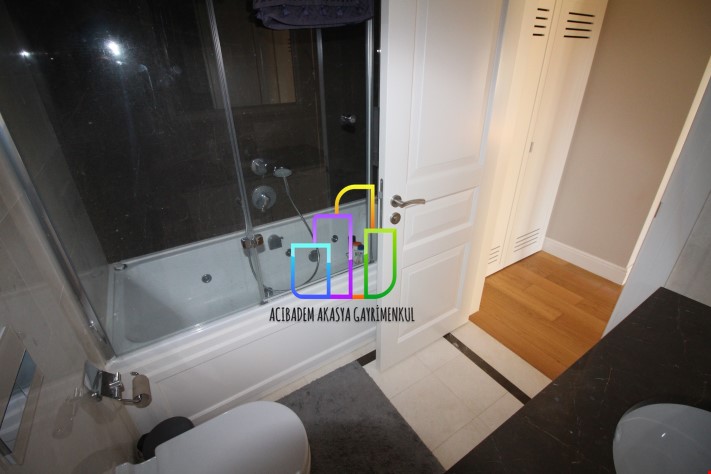 Emaar square de 90 m2 1+1 Satılık Daire Fırsatı