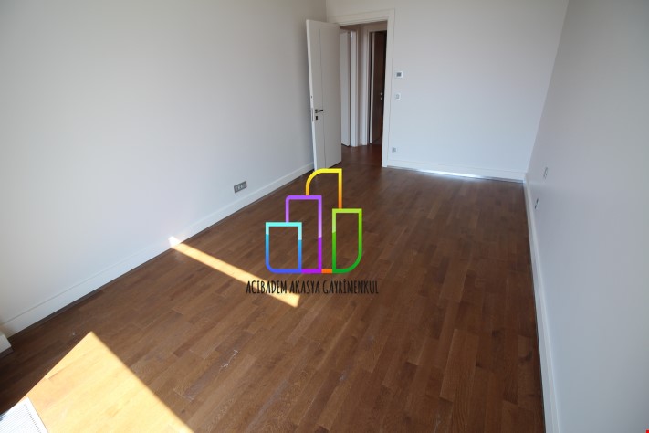 Emaar Square 2+1 144 M2 Biggest Type Heights Available Citizenship