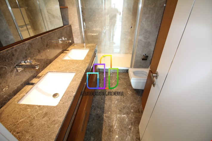 Emaar Square 2+1 144 M2 Biggest Type Heights Available Citizenship