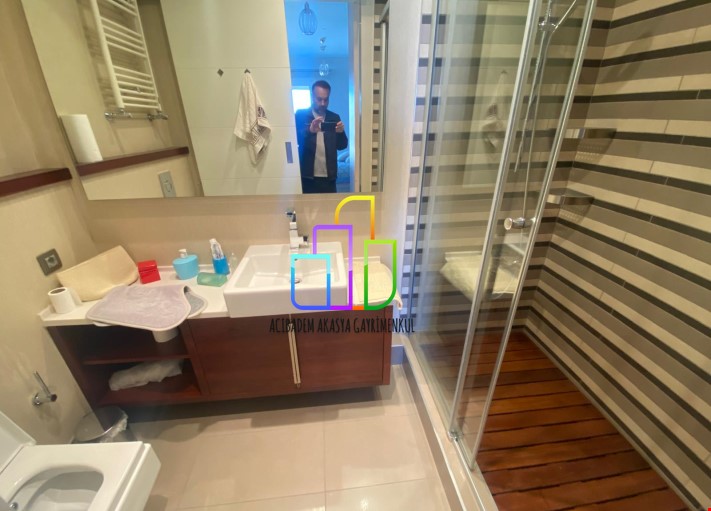 Akasya Acıbadem 3+1 FULL EŞYALI BALKONLU Avm Üzeri Yatay Blokta