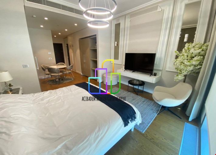 Emaar square de satılık 1+0 daire 50 m2 Flat 