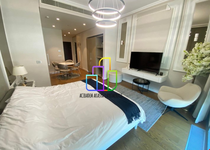 Emaar square de satılık 1+0 daire 50 m2 Flat 