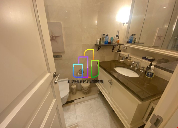 Emaar square de 54 m2 1+1 manzaralı eşyalı daire - Best Price 
