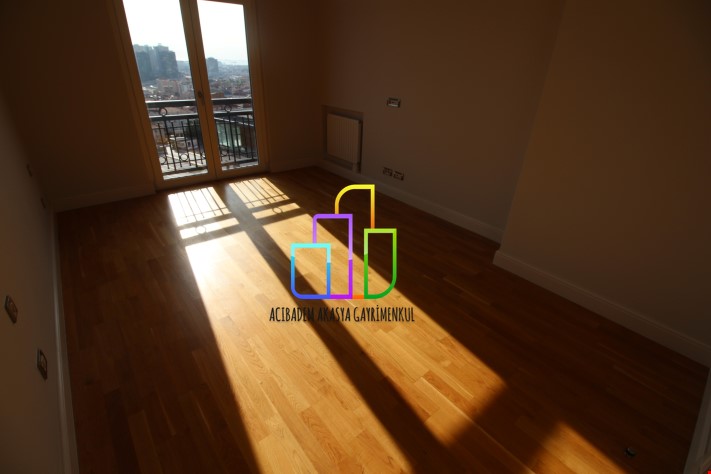 Emaar Square 1+1 83 M2 On Sale With Payment Plan