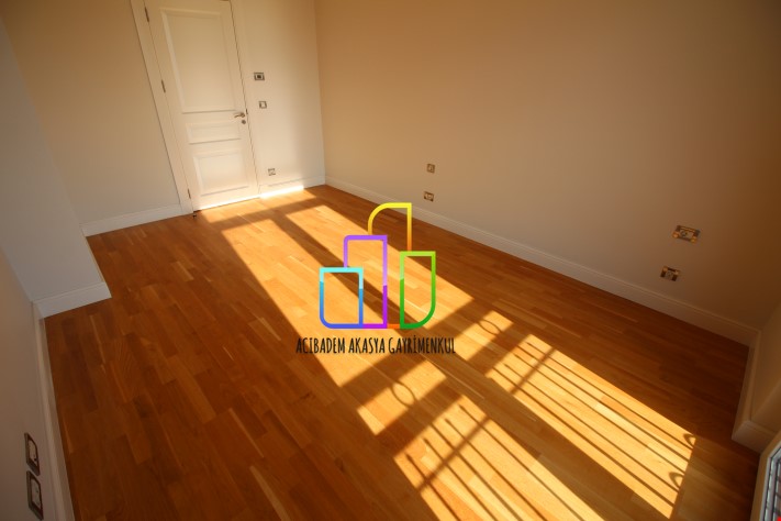 Emaar Square 1+1 83 M2 On Sale With Payment Plan