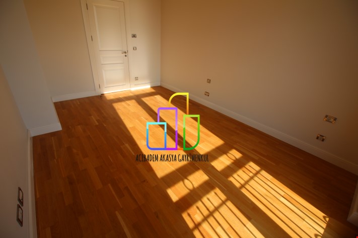 Emaar Square 1+1 83 M2 On Sale With Payment Plan