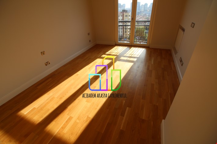 Emaar Square 1+1 83 M2 On Sale With Payment Plan