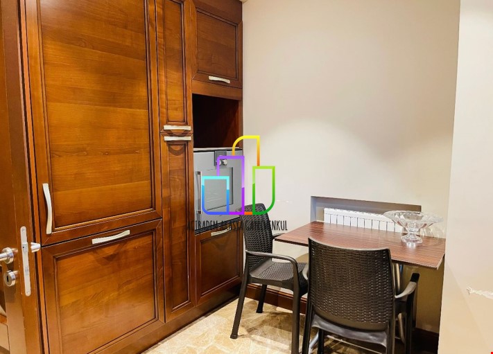 Emaar Square 2,5+1 On Sale Fully Furnished With Maid Room Empty!!!