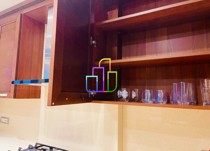 Emaar Square 2,5+1 On Sale Fully Furnished With Maid Room Empty!!!