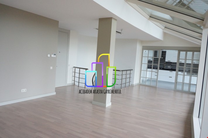 3.5+1 222m2 AKASYA ACİBADEM GÖL ETABI YATAY da TERASLI DUBLEKS