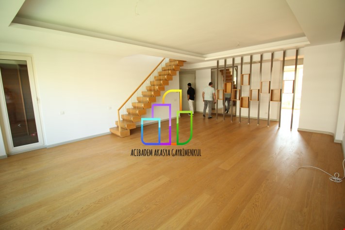 4+2 300m2 AKASYA ACİBADEM GÖL ETABI YATAY da TERASLI DUBLEKS