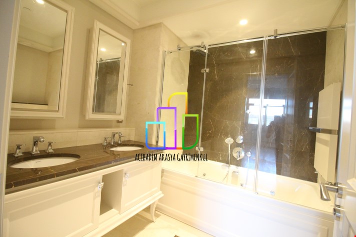 Emaar Square de 2+1 kiralık Daire -  Amerikan Mutfak 