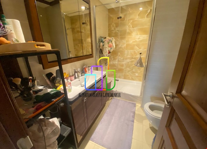 Emaar Square 3,5+1 220  M2 BÜYÜK TERASLI Oturuma Hazır!!!!!!!!!