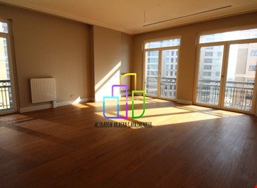 Emaar square de 3+1 fırsat fiyatlı BOŞ 